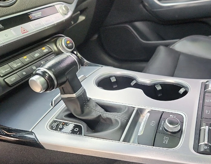 2022 Kia Stinger - Image 10 of 12