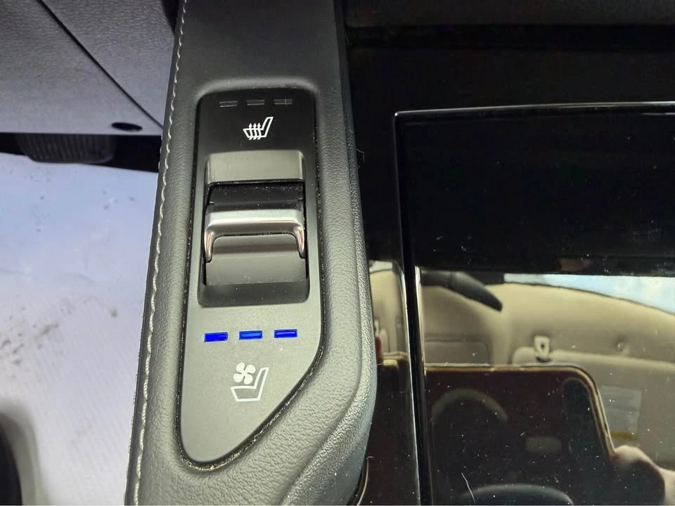 2022 Kia Telluride - Image 11 of 14