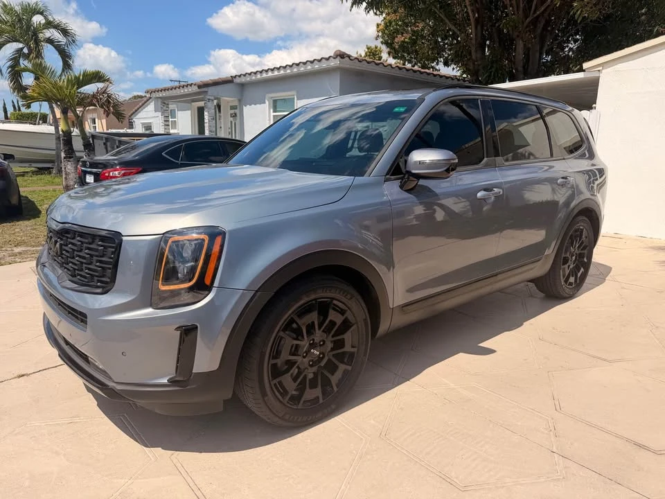 2022 Kia Telluride - Image 3 of 20