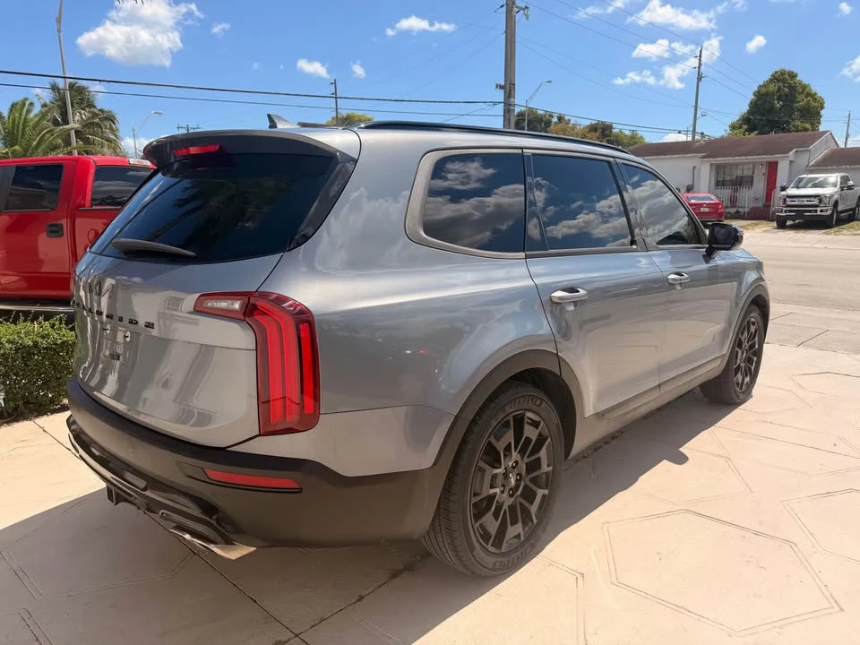 2022 Kia Telluride - Image 8 of 20