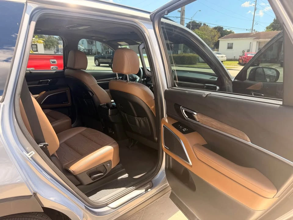 2022 Kia Telluride - Image 12 of 20