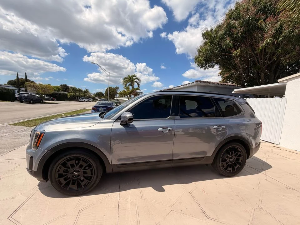 2022 Kia Telluride - Image 4 of 20
