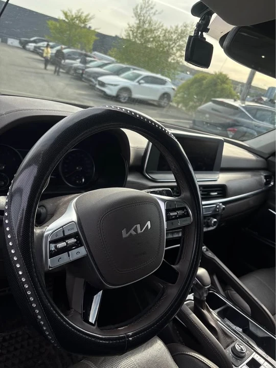 2022 Kia Telluride - Image 7 of 8
