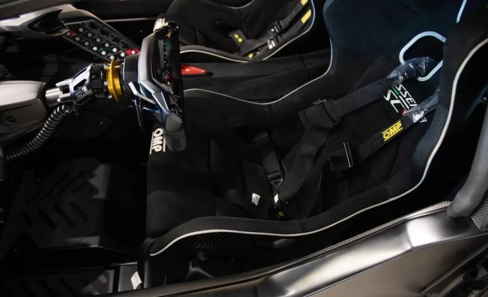 2022 Lamborghini - Image 8 of 8