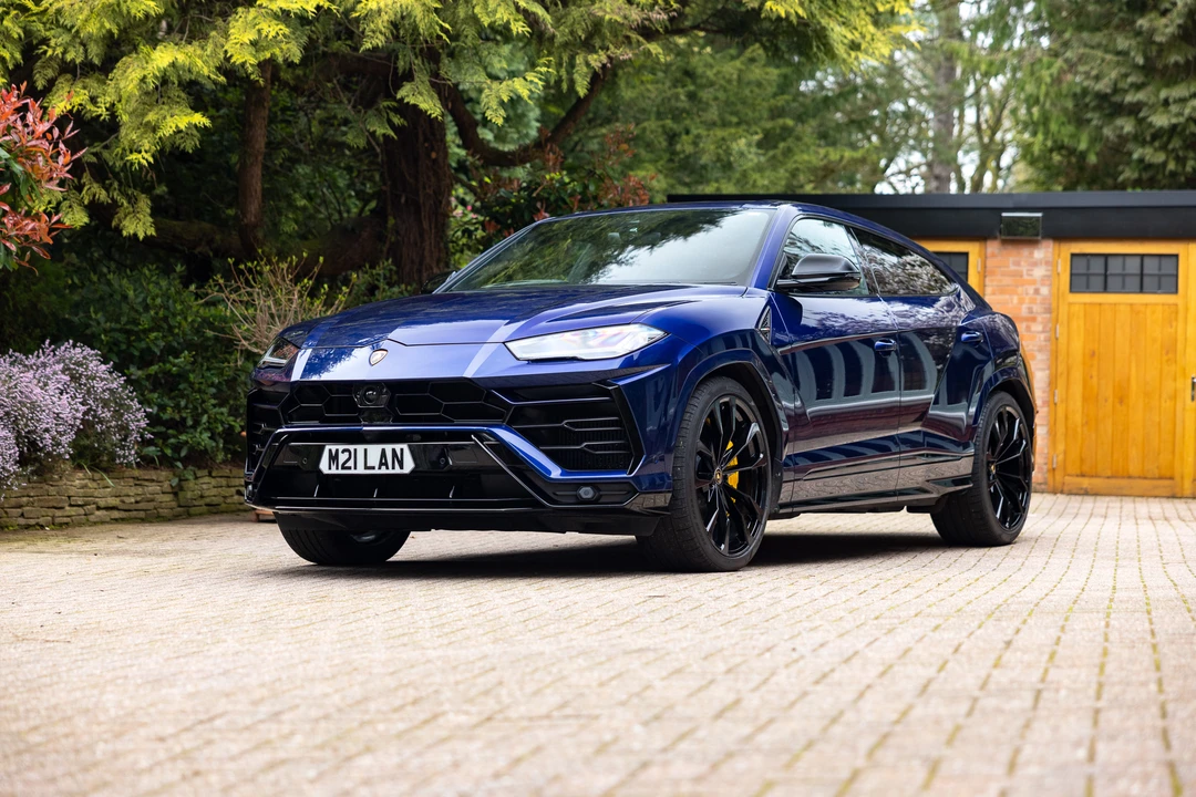 2022 Lamborghini Urus - Image 4 of 31