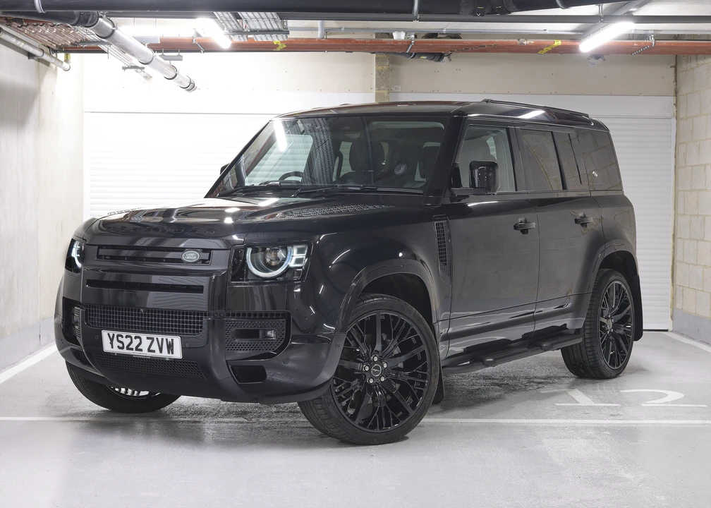 2022 Land Rover Defender L663 - Image 11 of 31