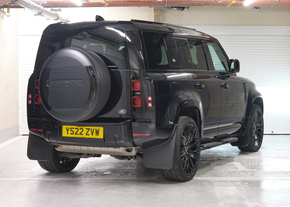 2022 Land Rover Defender L663 - Image 8 of 31