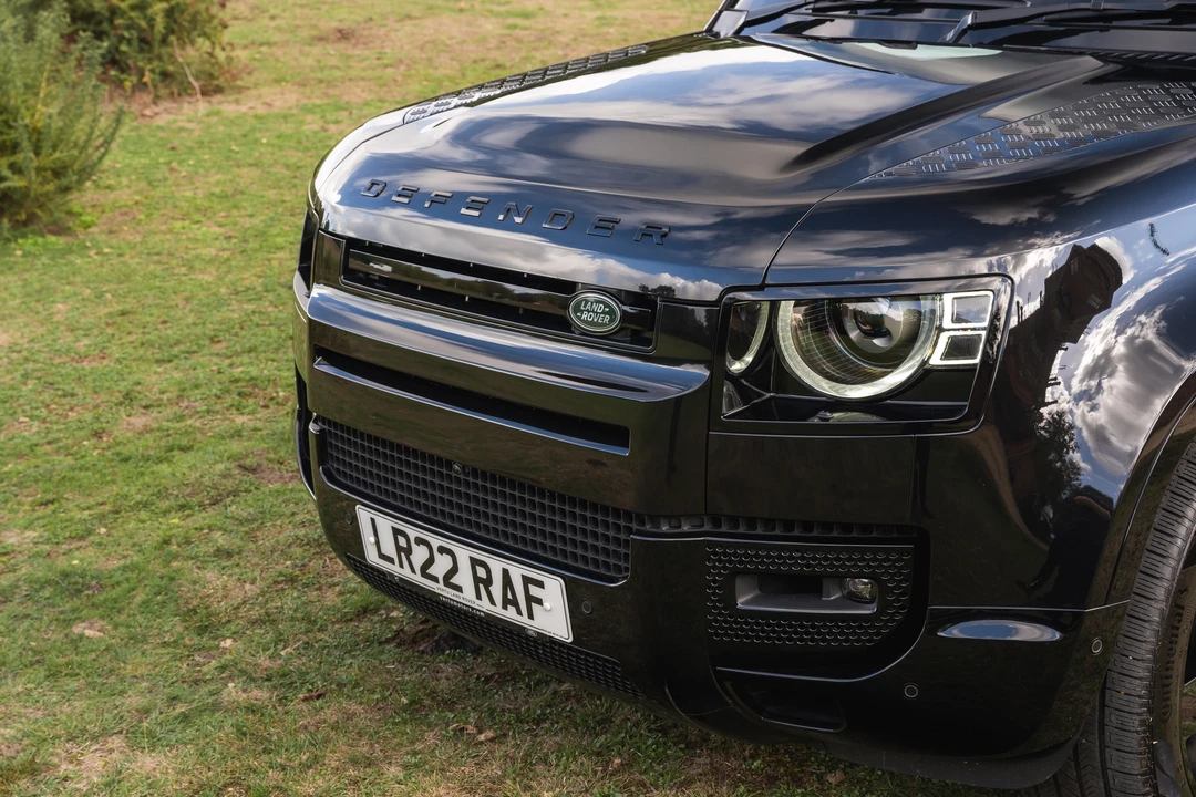 2022 Land Rover Defender 110 - Image 23 of 31