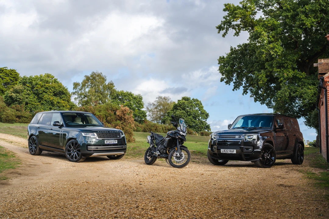 2022 Land Rover Defender 110 - Image 20 of 31