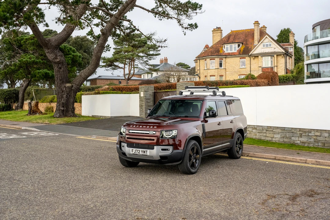 2022 Land Rover Defender 130 - Image 10 of 31