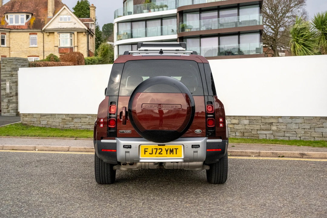 2022 Land Rover Defender 130 - Image 15 of 31