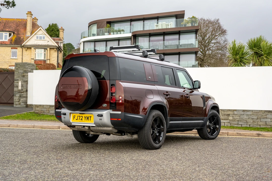 2022 Land Rover Defender 130 - Image 6 of 31