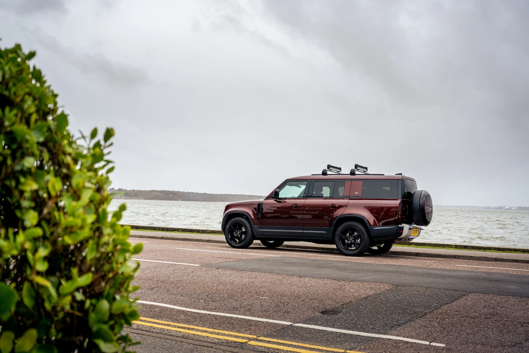 2022 Land Rover Defender 130 - Image 29 of 31
