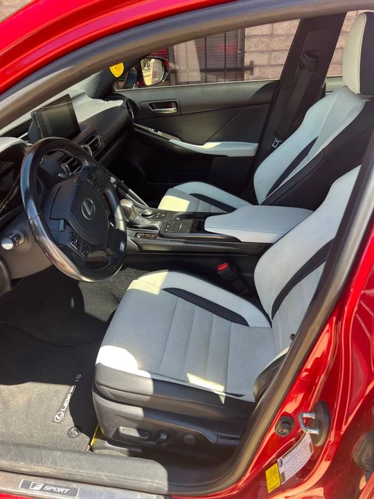 2022 Lexus IS 3rd Gen - Image 7 of 12