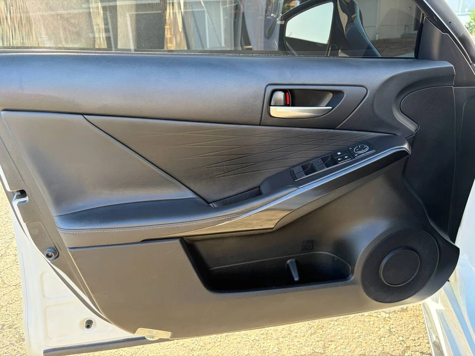2022 Lexus IS 3rd Gen - Image 12 of 14
