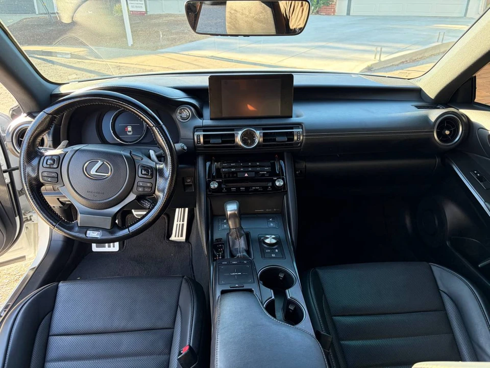 2022 Lexus IS 3rd Gen - Image 7 of 14