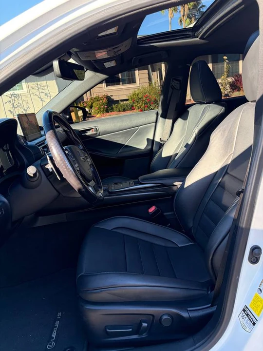2022 Lexus IS 3rd Gen - Image 6 of 14