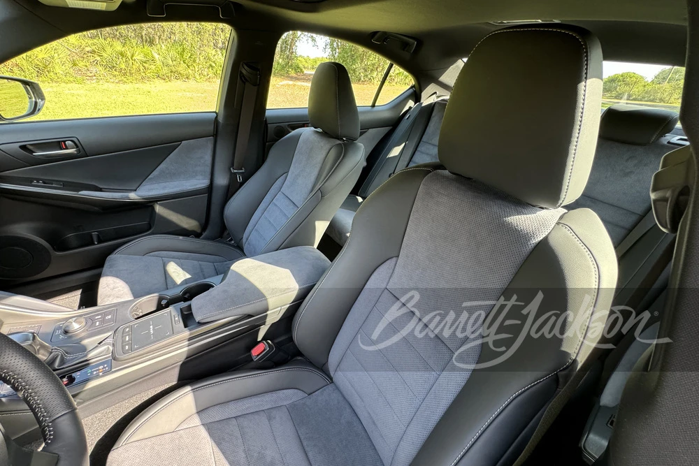 2022 Lexus IS 3rd Gen - Image 4 of 5