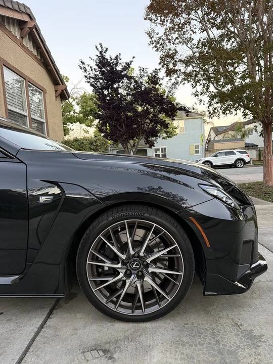 2022 Lexus RC F - Image 6 of 8