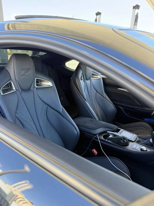2022 Lexus RC F - Image 8 of 8