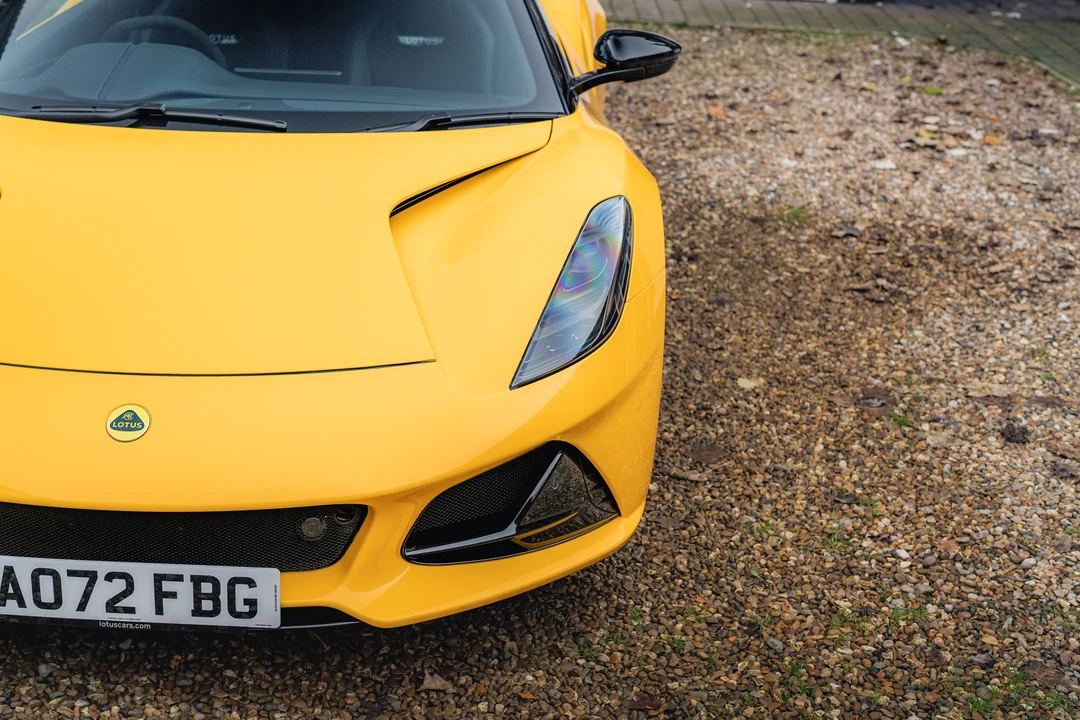 2022 Lotus Emira - Image 20 of 31