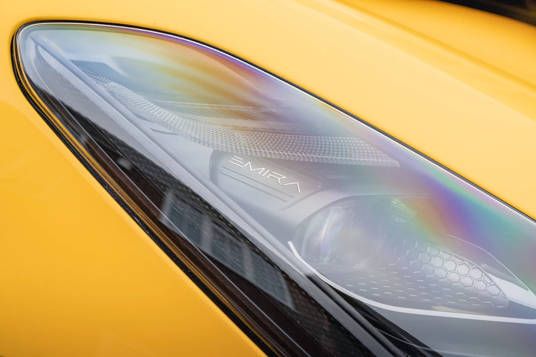 2022 Lotus Emira - Image 27 of 31