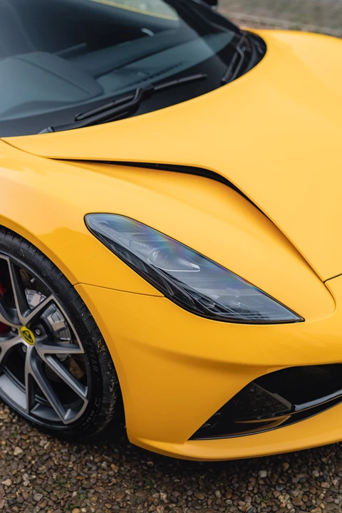2022 Lotus Emira - Image 29 of 31