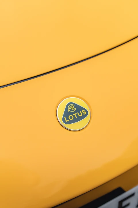 2022 Lotus Emira - Image 31 of 31
