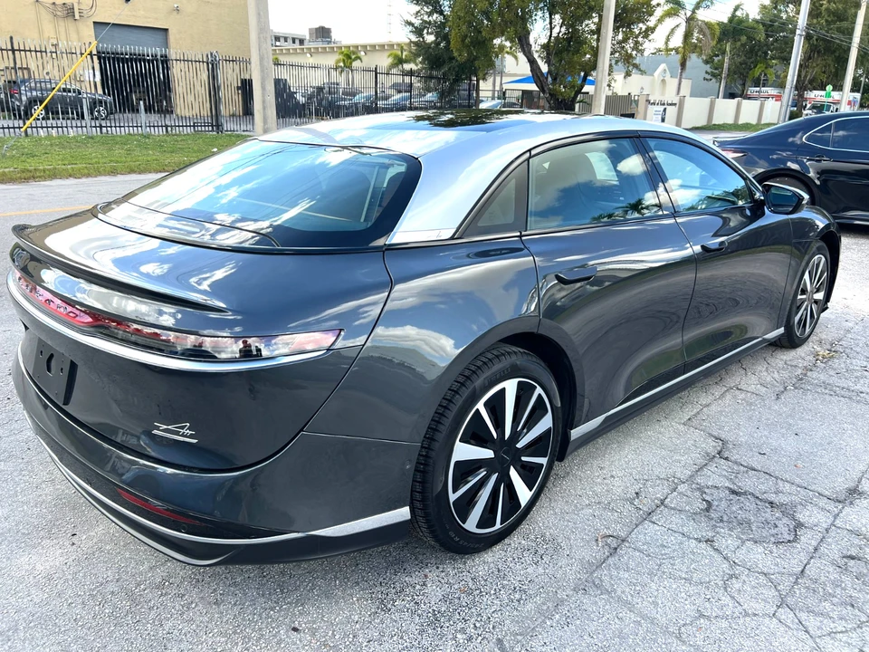 2022 Lucid Air - Image 8 of 21