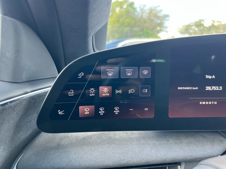 2022 Lucid Air - Image 20 of 21