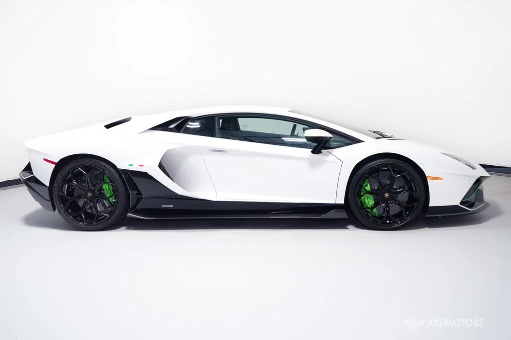 2022 Lamborghini Aventador LP780-4 Ultimae - Image 4 of 31