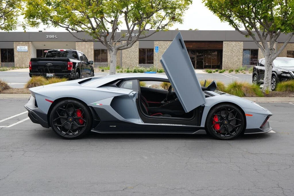 2022 Lamborghini Aventador LP780-4 Ultimae - Image 3 of 31