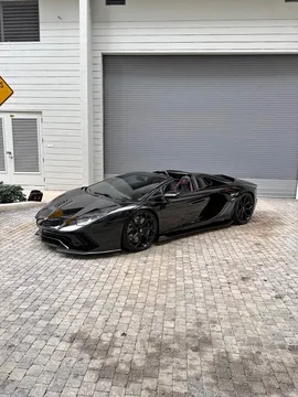 2022 Lamborghini Aventador Ultimae Convertible 2D