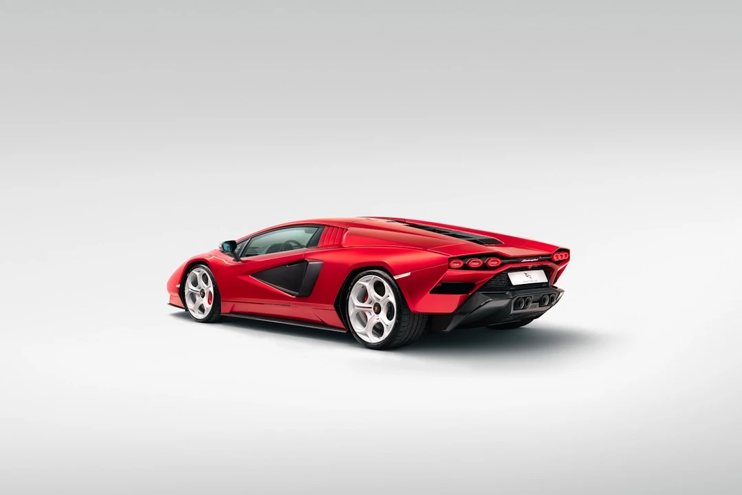 2022 Lamborghini Countach LPI 800-4 - Image 2 of 4