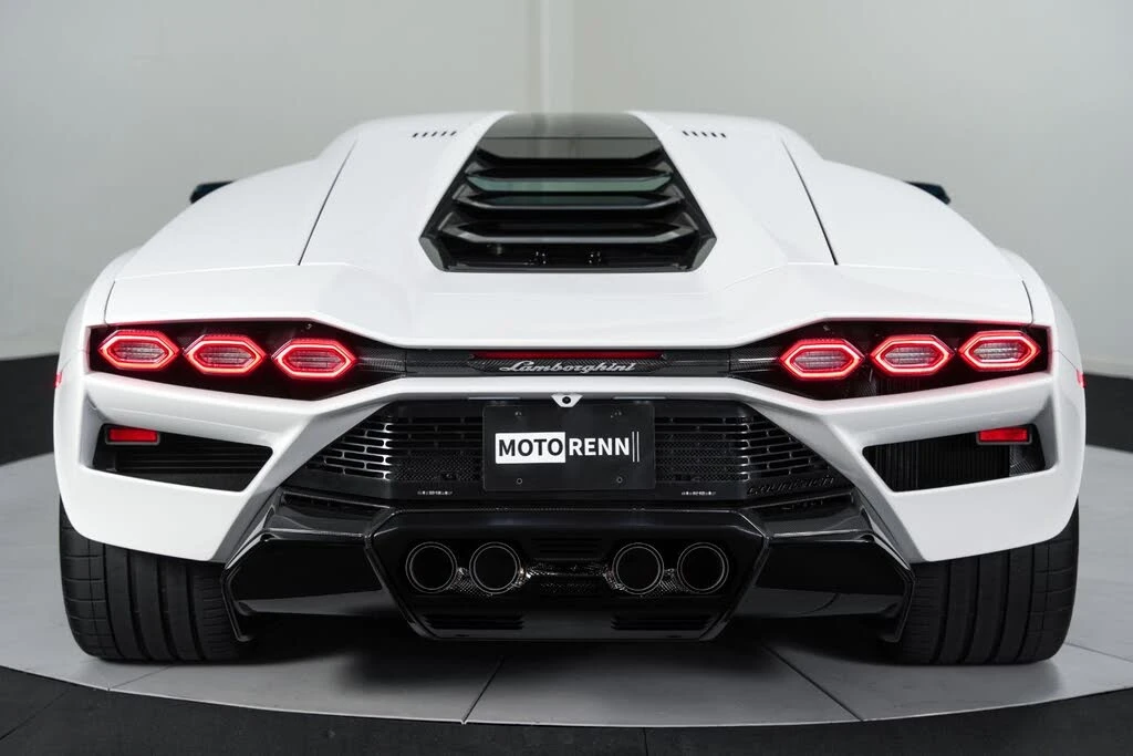 2022 Lamborghini Countach LPI 800-4 - Image 9 of 31