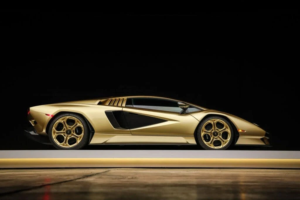 2022 Lamborghini Countach LPI 800-4 - Image 9 of 27