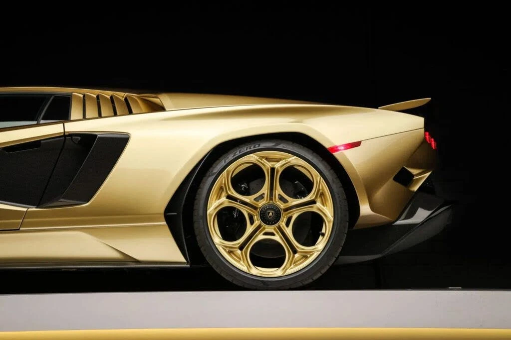 2022 Lamborghini Countach LPI 800-4 - Image 20 of 27