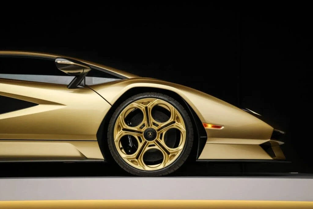 2022 Lamborghini Countach LPI 800-4 - Image 18 of 27