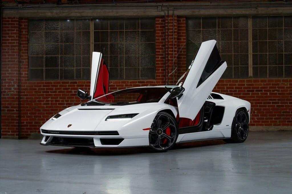 2022 Lamborghini Countach LPI 800-4 - Image 21 of 31