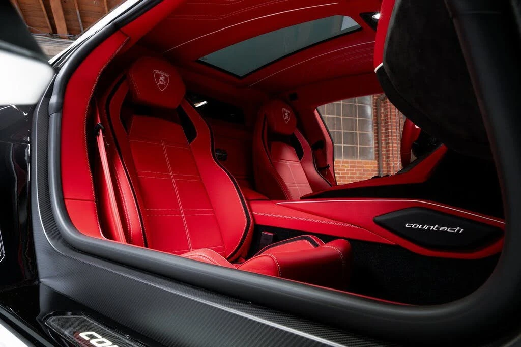 2022 Lamborghini Countach LPI 800-4 - Image 25 of 31