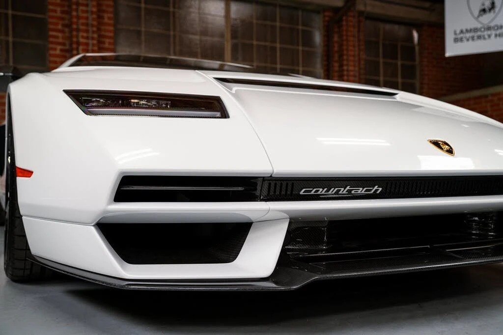 2022 Lamborghini Countach LPI 800-4 - Image 5 of 31