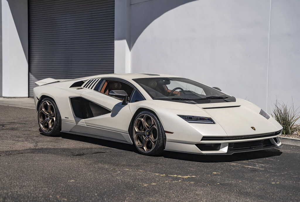 2022 Lamborghini Countach LPI 800-4 - Image 21 of 31
