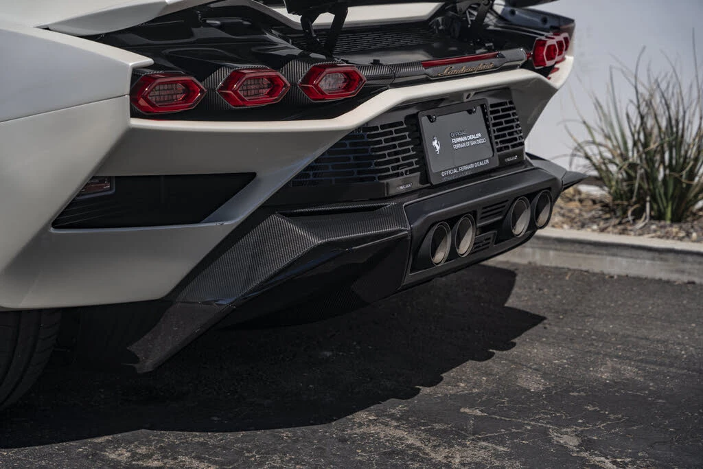 2022 Lamborghini Countach LPI 800-4 - Image 26 of 31