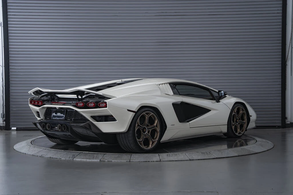 2022 Lamborghini Countach LPI 800-4 - Image 13 of 31