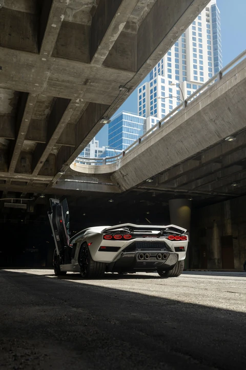 2022 Lamborghini Countach LPI 800-4 - Image 18 of 31