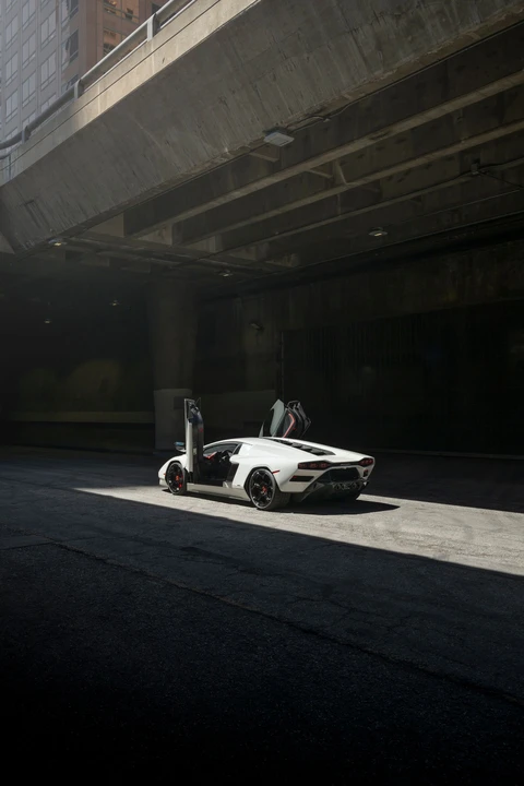 2022 Lamborghini Countach LPI 800-4 - Image 19 of 31