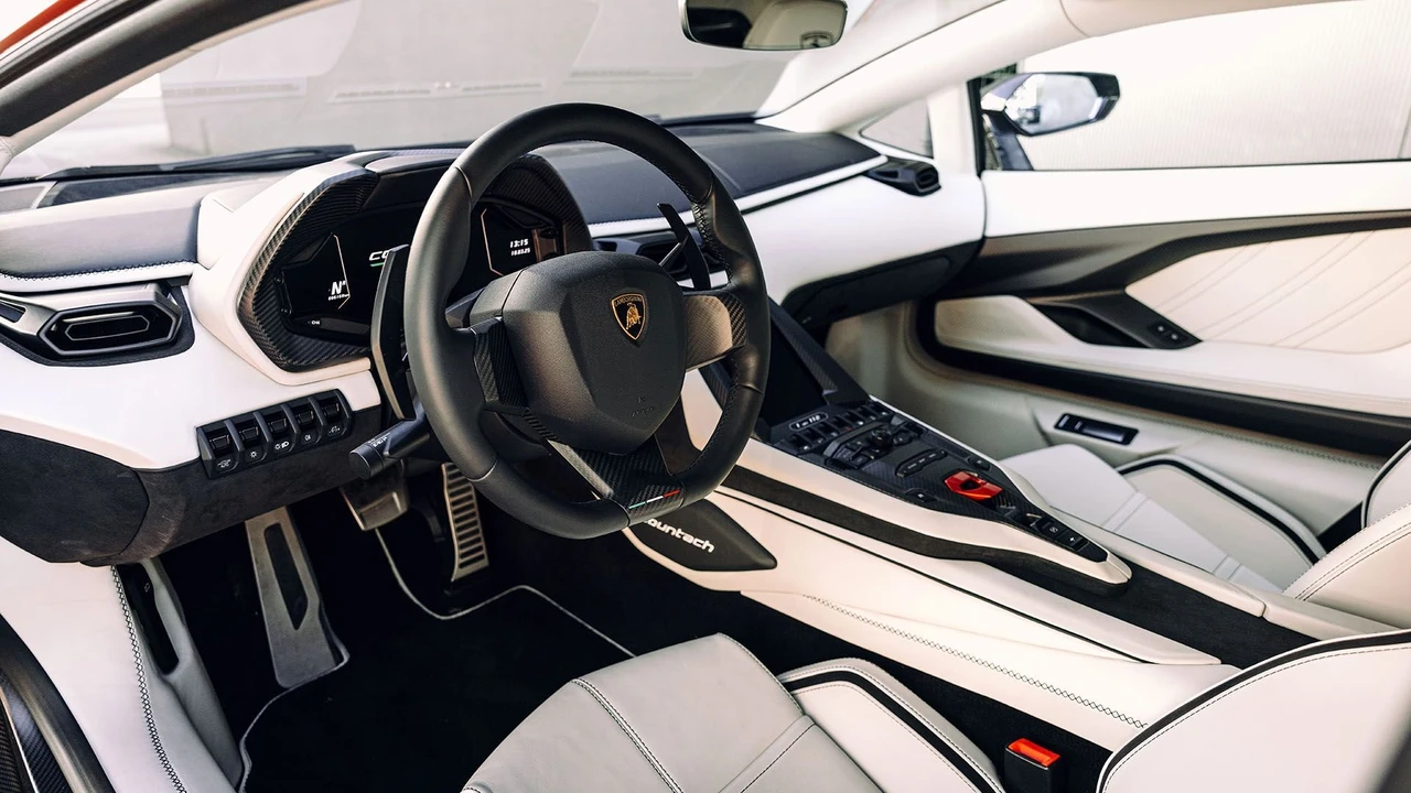 2022 Lamborghini Countach LPI 800-4 - Image 7 of 31