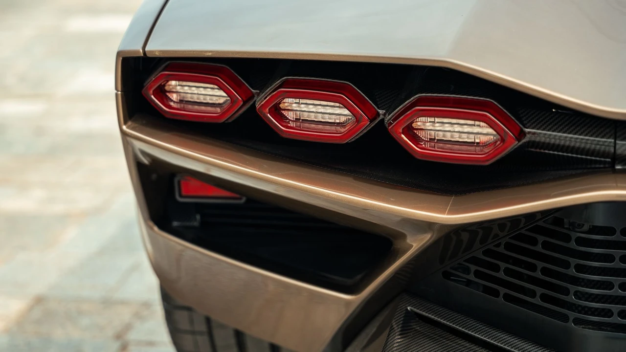 2022 Lamborghini Countach LPI 800-4 - Image 31 of 31