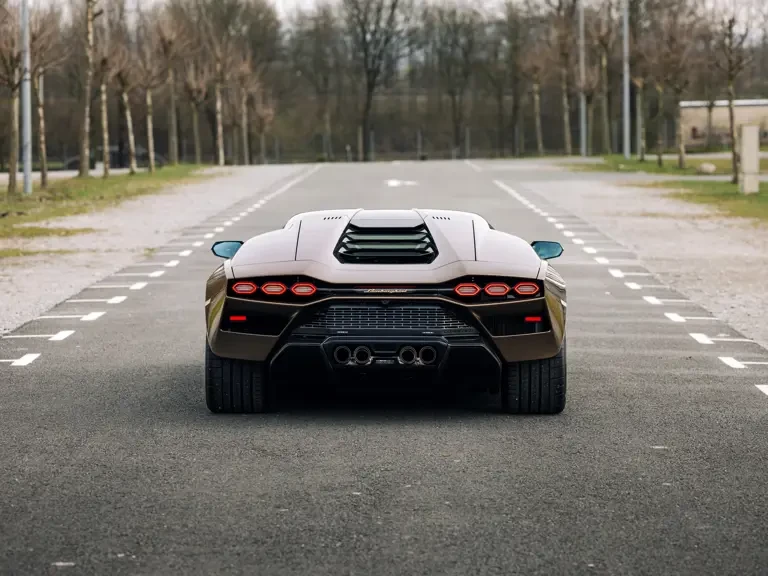 2022 Lamborghini Countach LPI 800-4 - Image 9 of 31