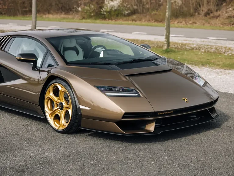 2022 Lamborghini Countach LPI 800-4 - Image 29 of 31
